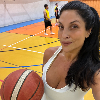 Dea Andrade 
